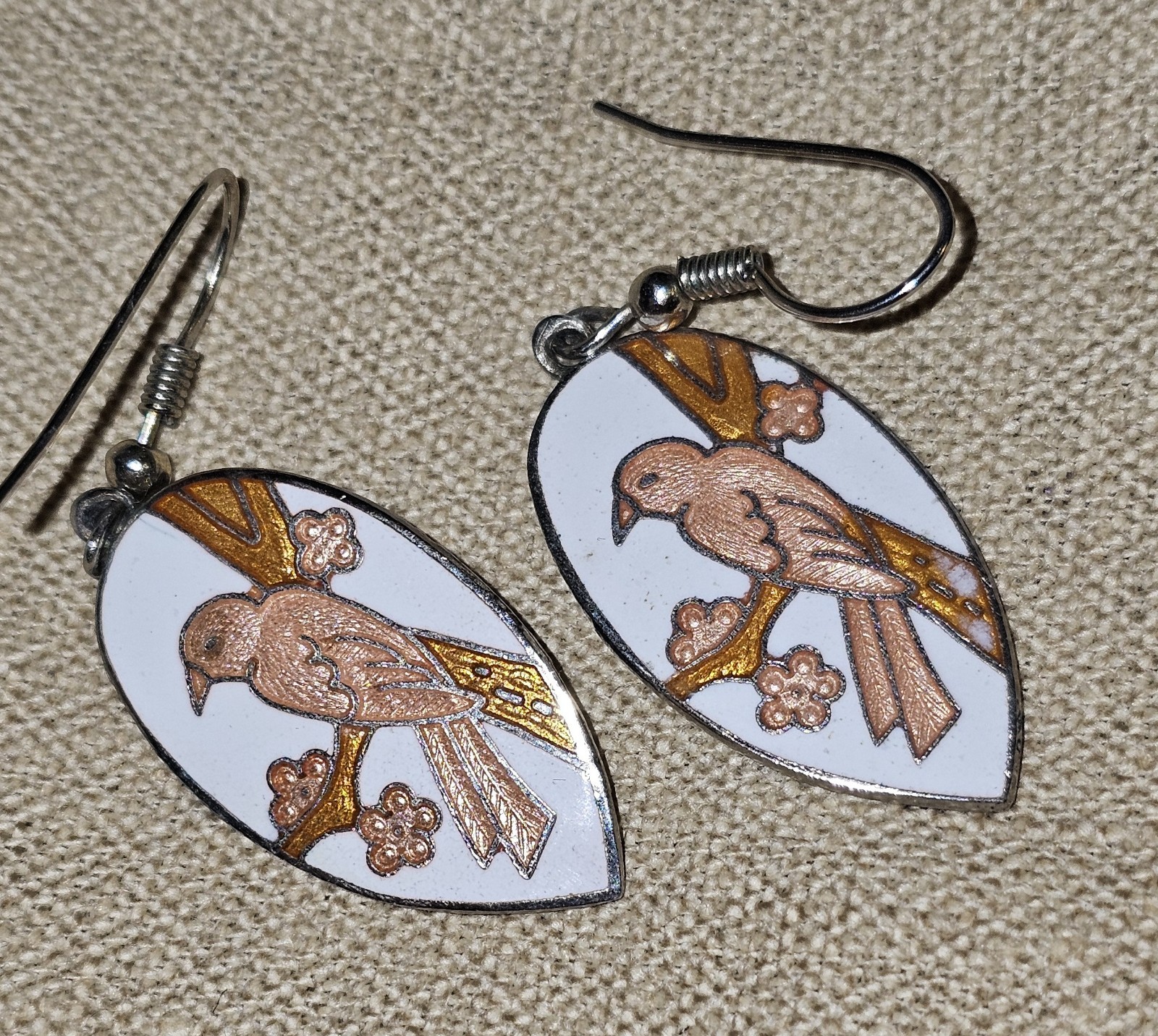 Vintage Laurel Burch Moondove Enamel Earrings Bird Tropical White Gold Tone NOS