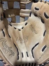 Rawlings Right Hand RLACM34 34 Inch Liberty Advanced Pro Design Catchers Mitt