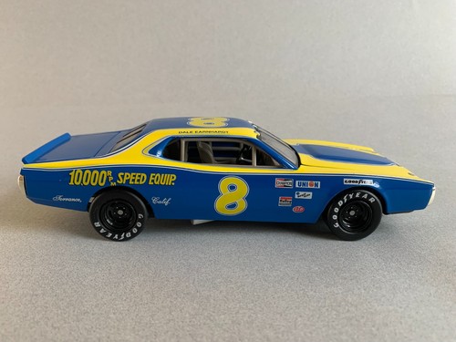 Dale Earnhardt 1975 #8 Action Platinum Series Maßstab 1:24 Limited Edition 1998