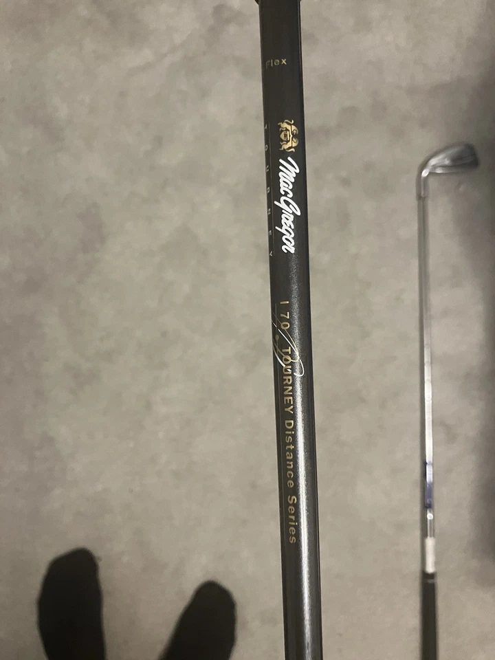 Men’s Left handed Macgregor Tourney T Foil VIP Pitching Wedge - Image 4 of 4