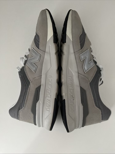New Balance 997H CM997HCA Sneakers Uomo Grigio Bianco Scamosciato Maglia Tg 12 997 USA - Foto 4 di 13