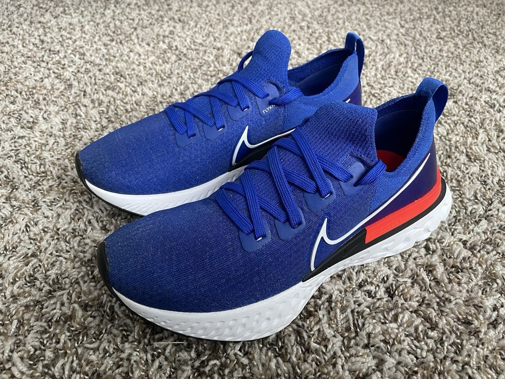 Nike React Infinity Run Flyknit Size 8.5 in Racer Blue Crimson