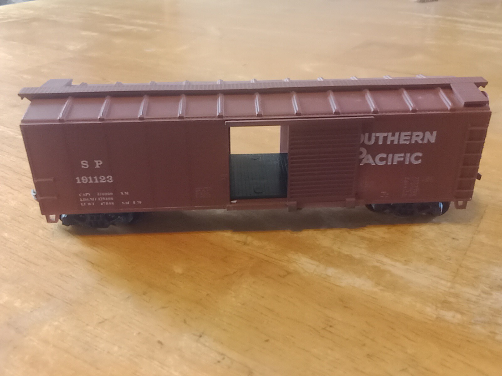 HO Scale Model Train Box Car Southern Pacific Lines SP 191123 Brown Boxcar eBay