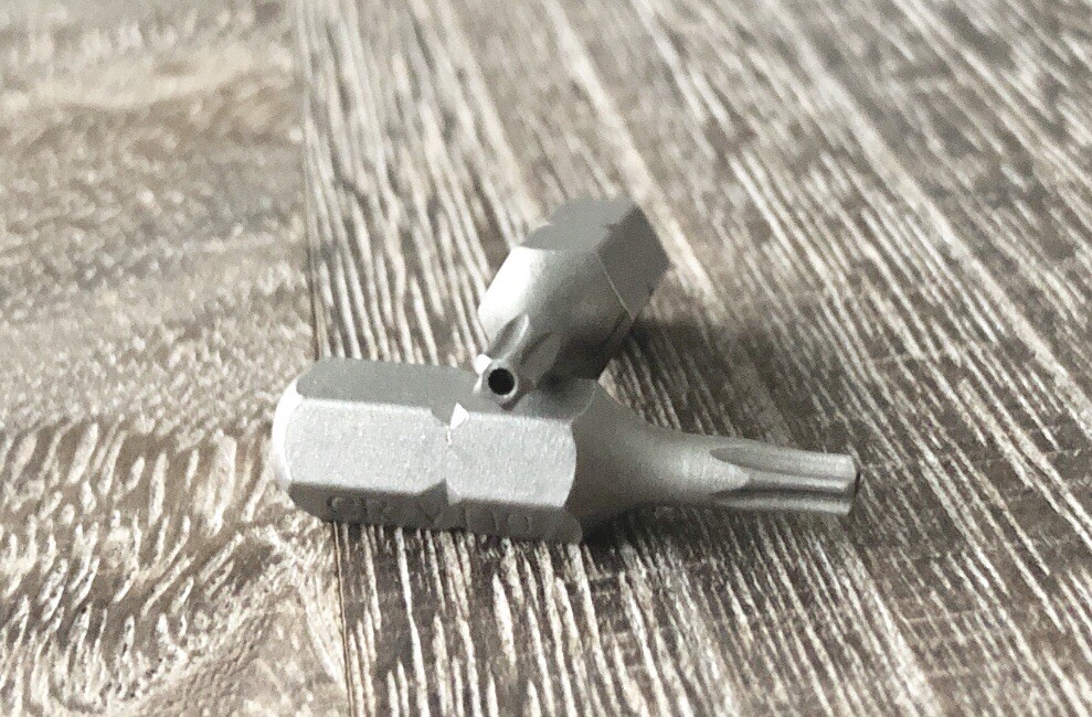 Dismantling LEATHERMAN Wave 1st generation, Leatherman Sideclip