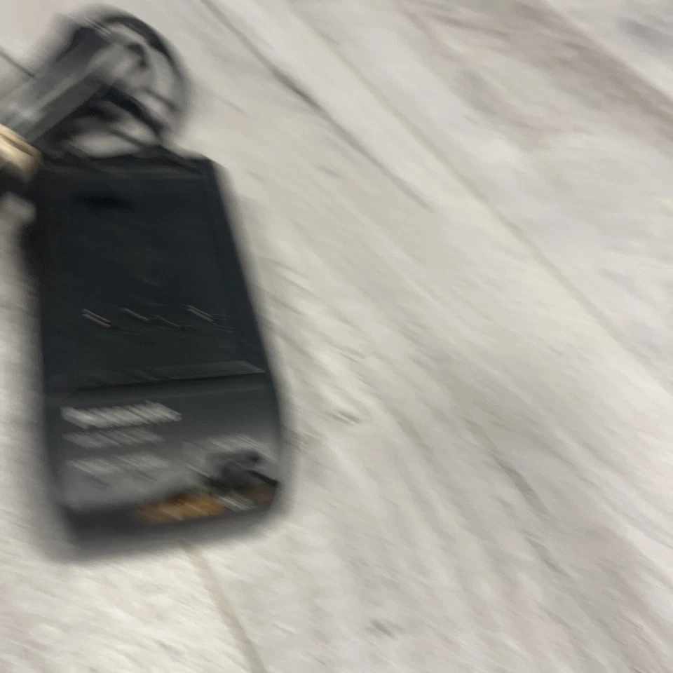 Panasonic PV-L452D VHS-C PhotoShot Palmcorder UNTESTED FOR PARTS/REPAIR- AS-IS! - Image 3 of 4