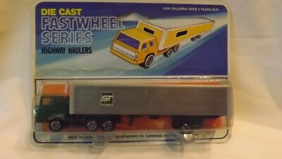 Fastwheels Highway Haulers Semi Truck & Trailer ''ST Haulmark of Service'' 