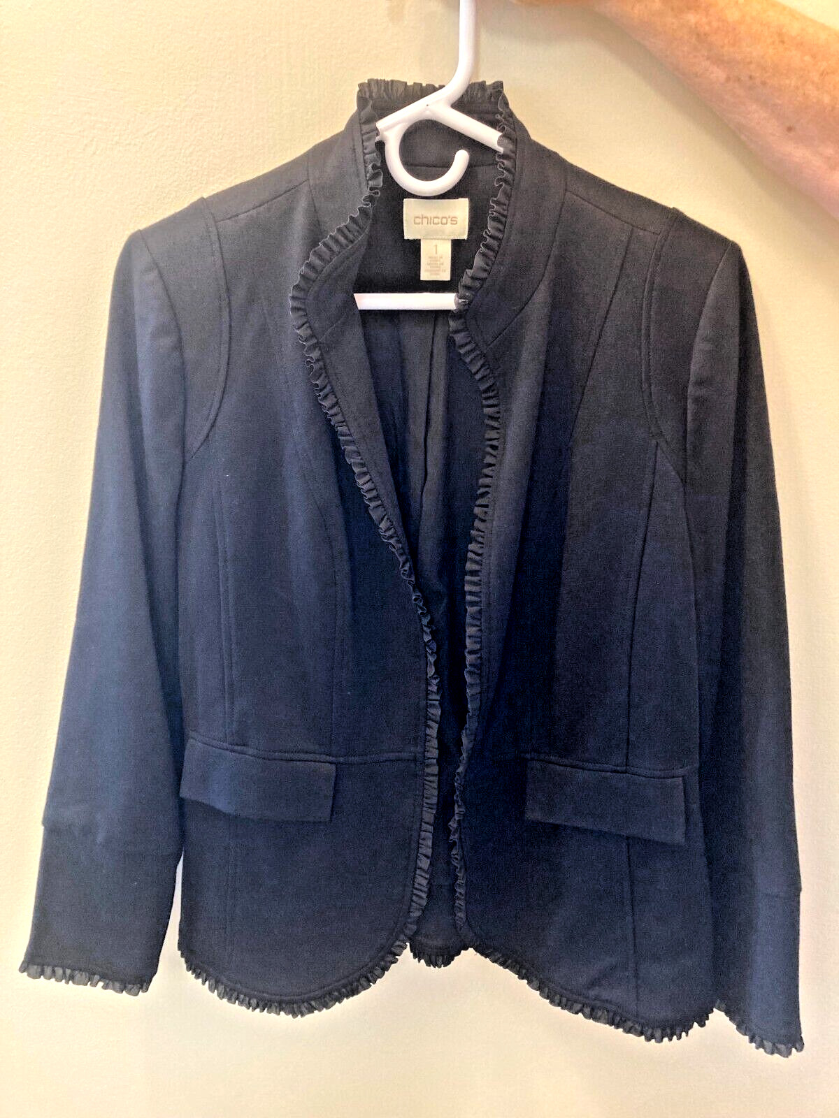 CHICOS RUFFLED EDGE BLACK POLYESTER JACKET SIZE 1… - image 1