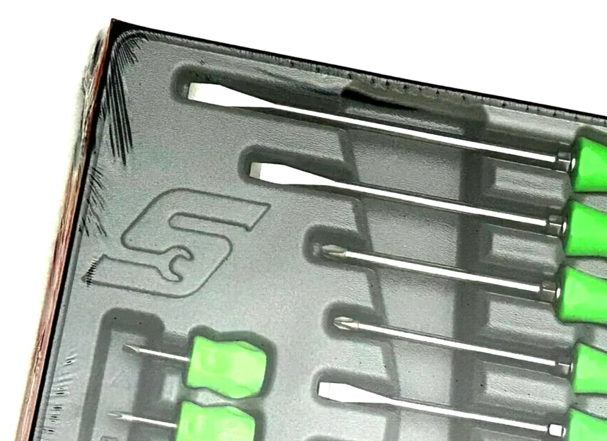 New Snap-on™ Instinct Power Green Soft Handled 12pc Screwdriver