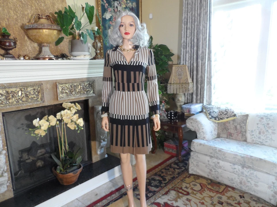 Marni Brown-Beige Striped 100% Silk Pleated Dress w/V Neckline Detail Size 38-S - Image 4 of 4
