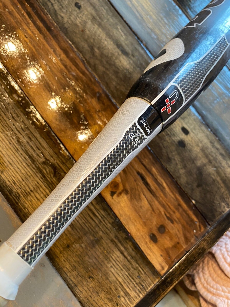 Demarini CF4 Pitch Black Plus 33/25 CFF10 (-8) Softball Bat