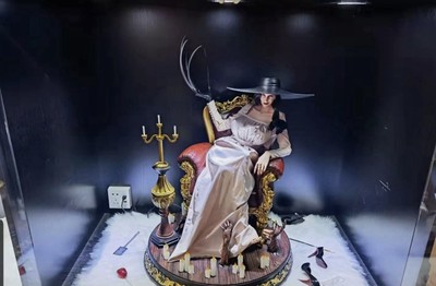 Harem-Studio X River Studio 1/4 Village Alcina Dimitrescu Statue IN STOCK