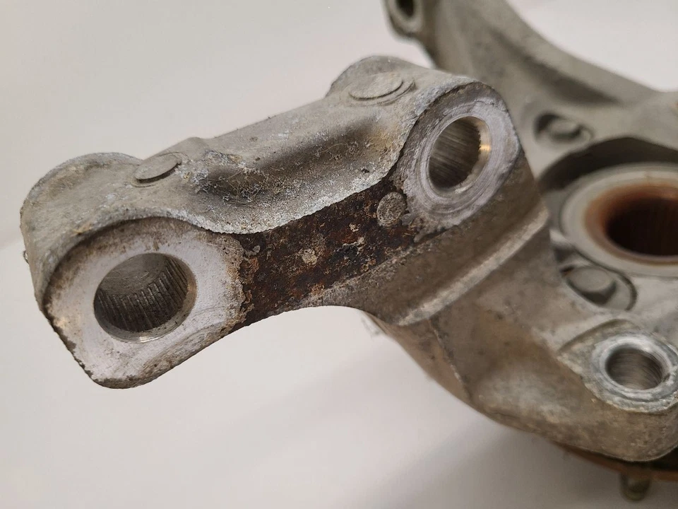 2001-2005 BONNEVILLE Passenger Right Front RH Spindle Knuckle 25996835 - Imagem 4 de 4