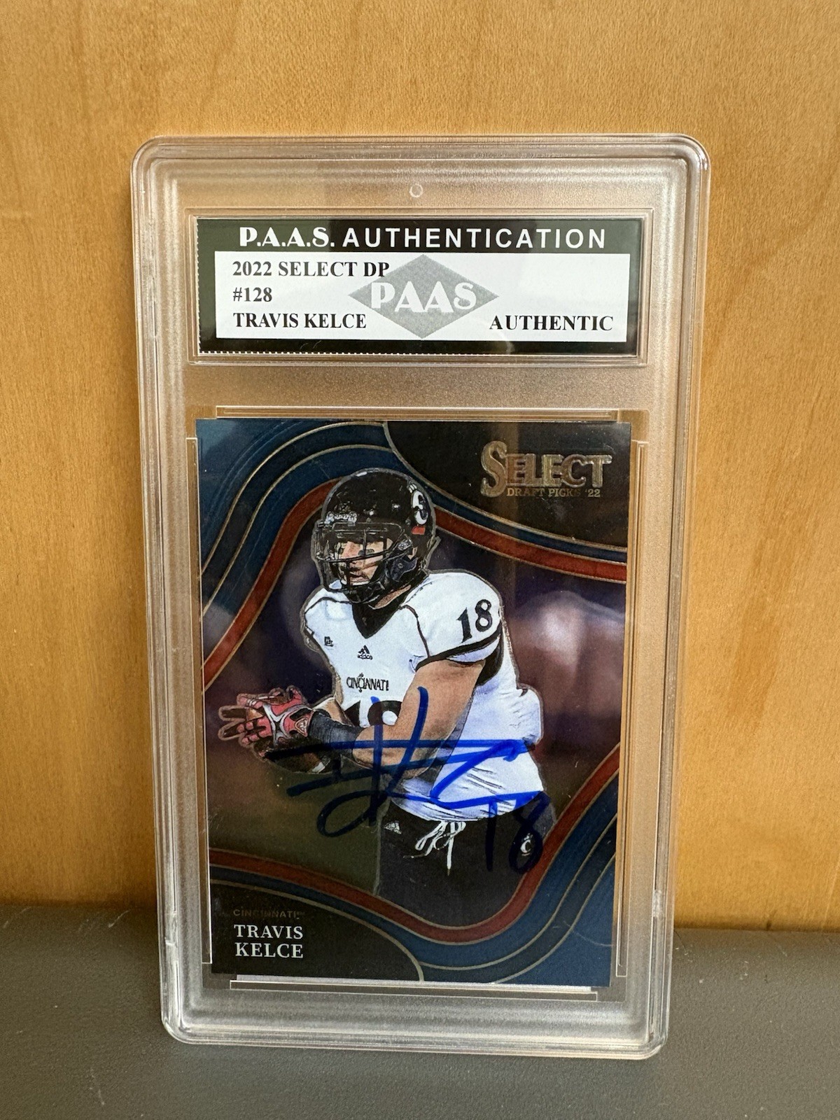2022 Travis Kelce Autographed Cincinnati #128 Card Slabbed PAAS Authentication