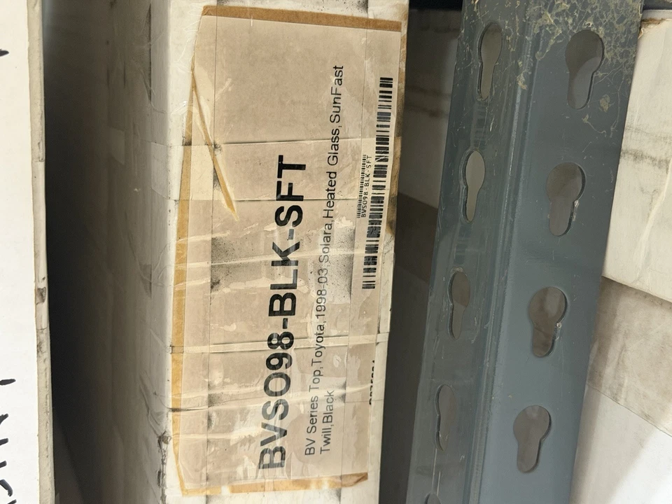 Toyota Solara serie BV 1998-03, con vidrio térmico, sarga Sunfast, negro Foto 3 de 3