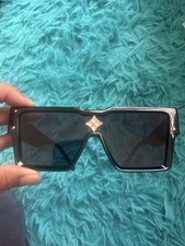 Louis Vuitton Cyclon 6007 Square Black Frame ...