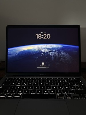 MacBook Air 2020 M1, 8GB RAM, 256GB SSD   Top Zustand, keine Mängel