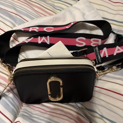 Marc Jacobs Snapshot 