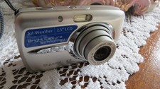 Olympus Stylus 600 Digital Camera Screen Shad . Tested Works.