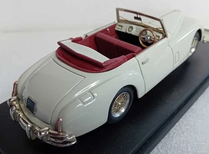 ALFA ROMEO 6C 2500 CONVERTIBILE MICHELOTTI 1947 ABC223 - Immagine 2 di 2