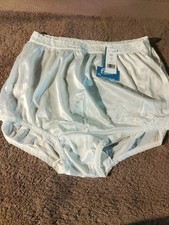 New Carole 100 Nylon Brief Panties Size 10 - Style 945 Baby Blue