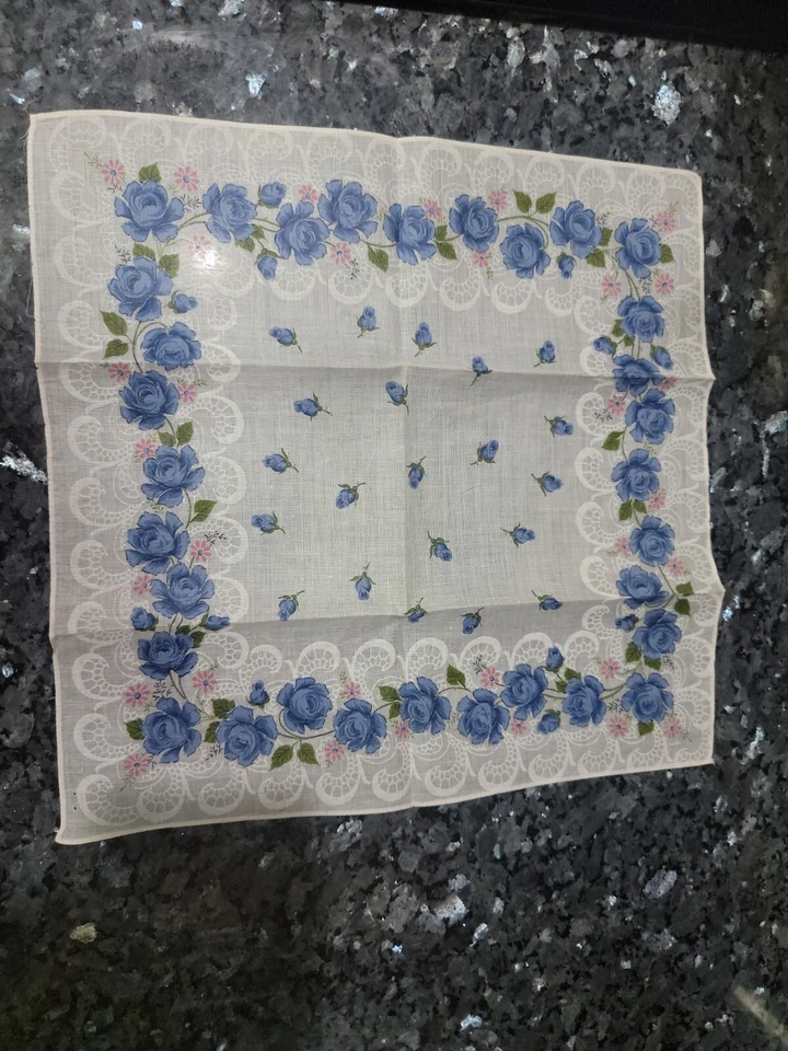 Vintage Set Of 2 Handkerchiefs For Ladies Roses With Lace Print Estate - Image 3 of 4