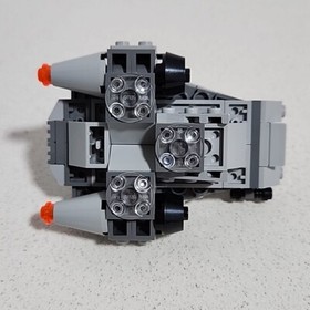 LEGO (75126) STAR WARS: FIRST ORDER SNOWSPEEDER W/ MINIFIGURE NO BOX OR BOOKLET