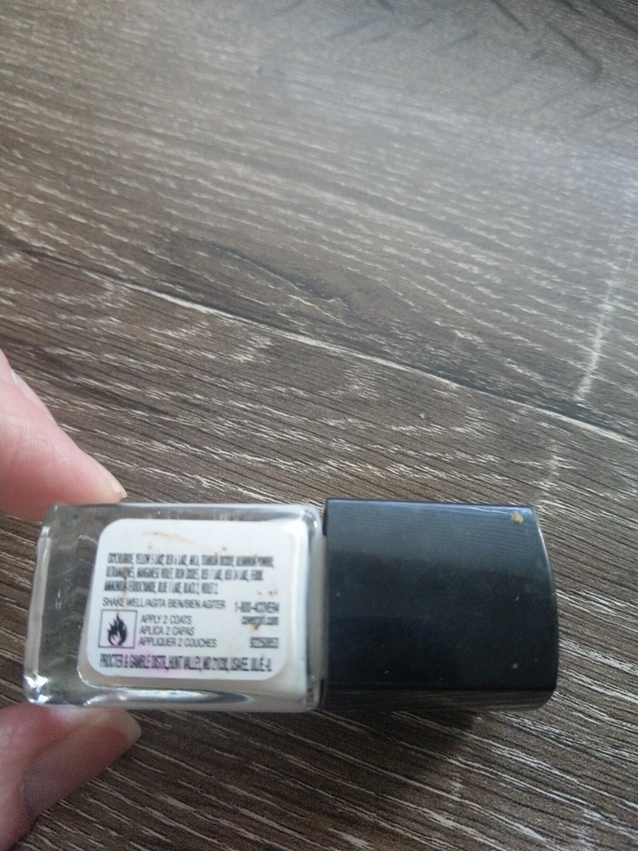 CoverGirl Outlast Nail Gloss White. 11ml. - Image 3 of 4