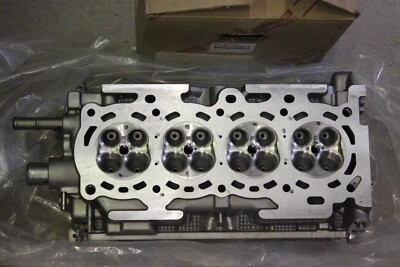 ORIGINAL TOYOTA Corolla 1999 - 2008 Zylinderkopf 1110122071 ORIGINAL TOYOTA Corolla 1999 - 2008 Zylinderkopf 1110122071
