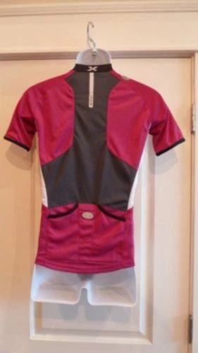 2XU Women's Tech Speed X Cycling Jersey Purple Small NEW - Image 3 of 3