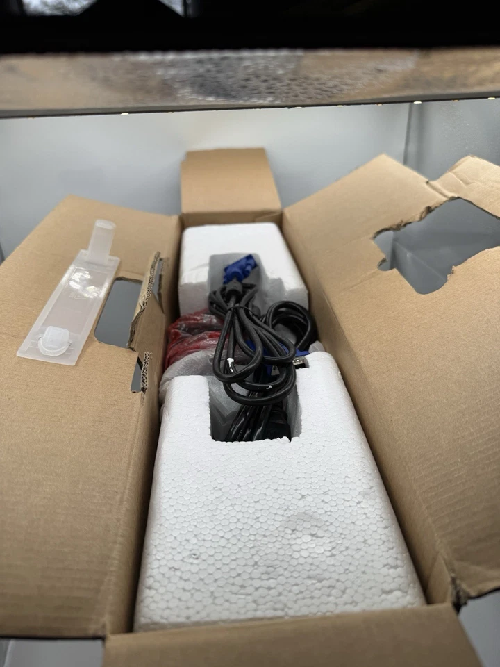 Acer AL1716W 17” Widescreen TFT LCD Black Monitor 1440x900 Open Box - Image 2 of 4