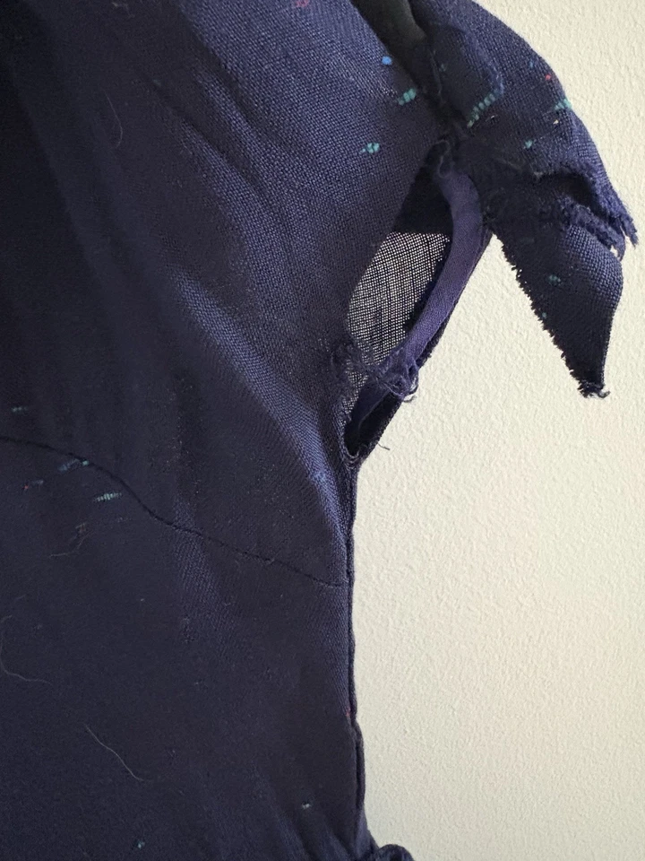 Винтажный 1940-х темно-платье с пуговицами, средней длины, размер маленький - Изображение 3 из 4