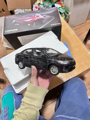 1:18 Scale 2013~2017 Toyota Yaris Sedan Vios Belta Purple Diecast Model Car