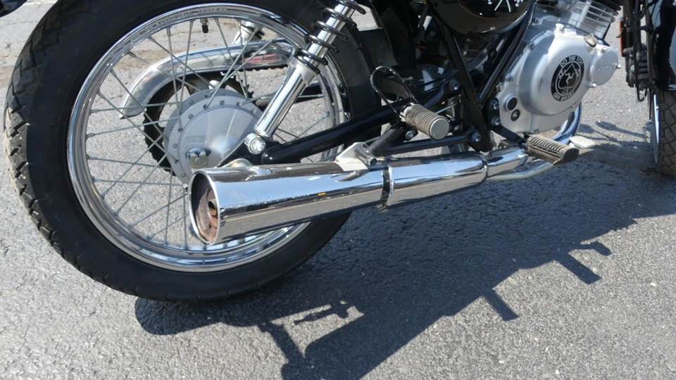 Suzuki TU 250X 2016 Foto 4 de 4