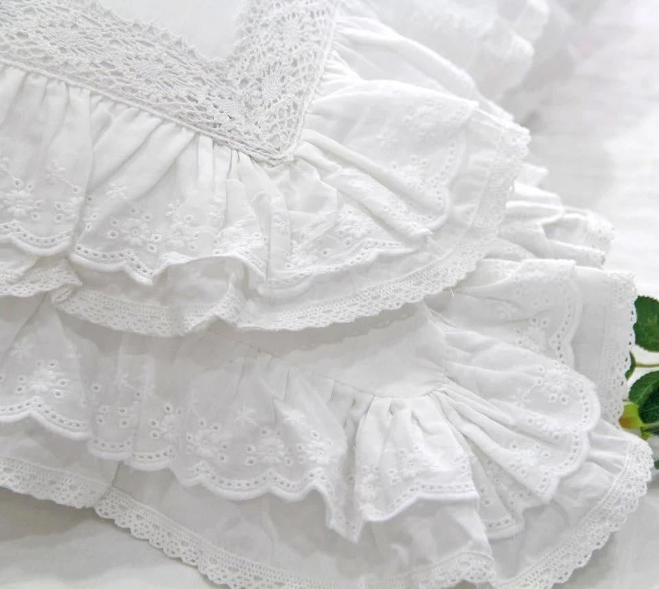 Juego de 2 fundas de almohada Euro Shams blancas de encaje Queen's House 26x26 Foto 4 de 4