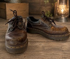 Vintage Dr Martens Made England Brown Leather 3 Eye Oxford Mens Shoes UK 7 US 8