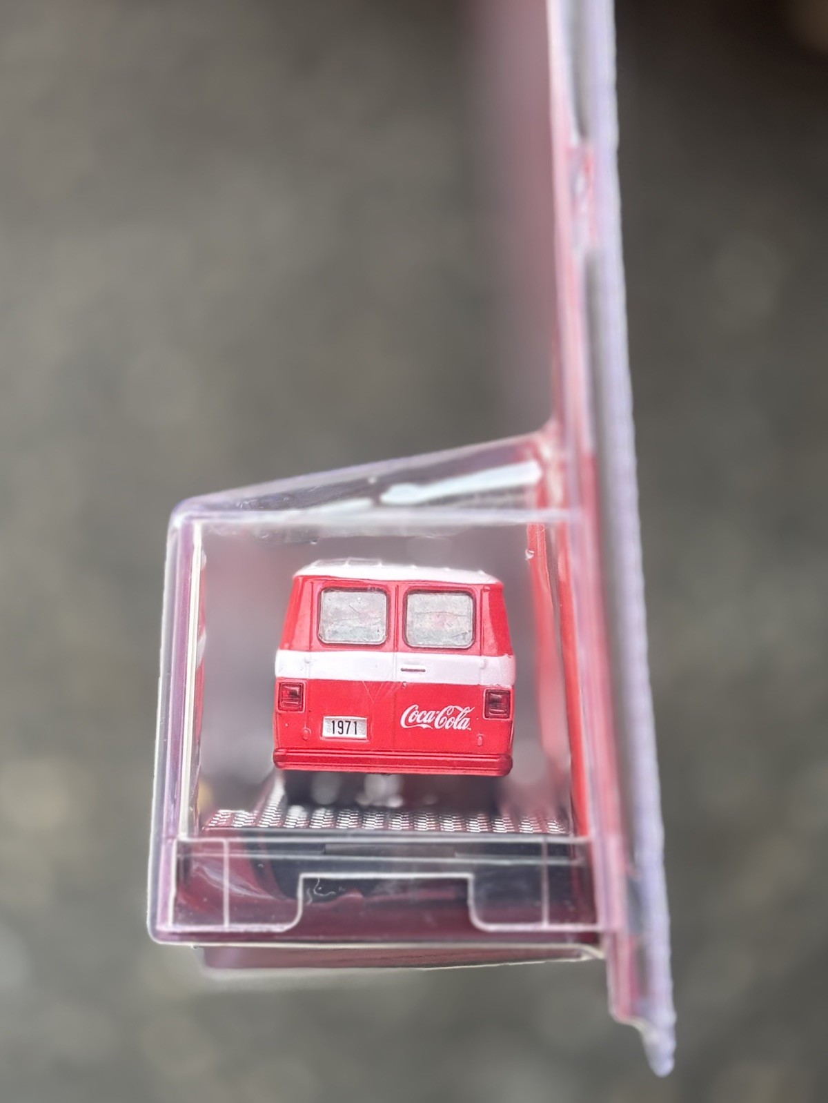 M2 MACHINES COCA COLA University 1971 Chevrolet Van G10 Coca Cola CHASE