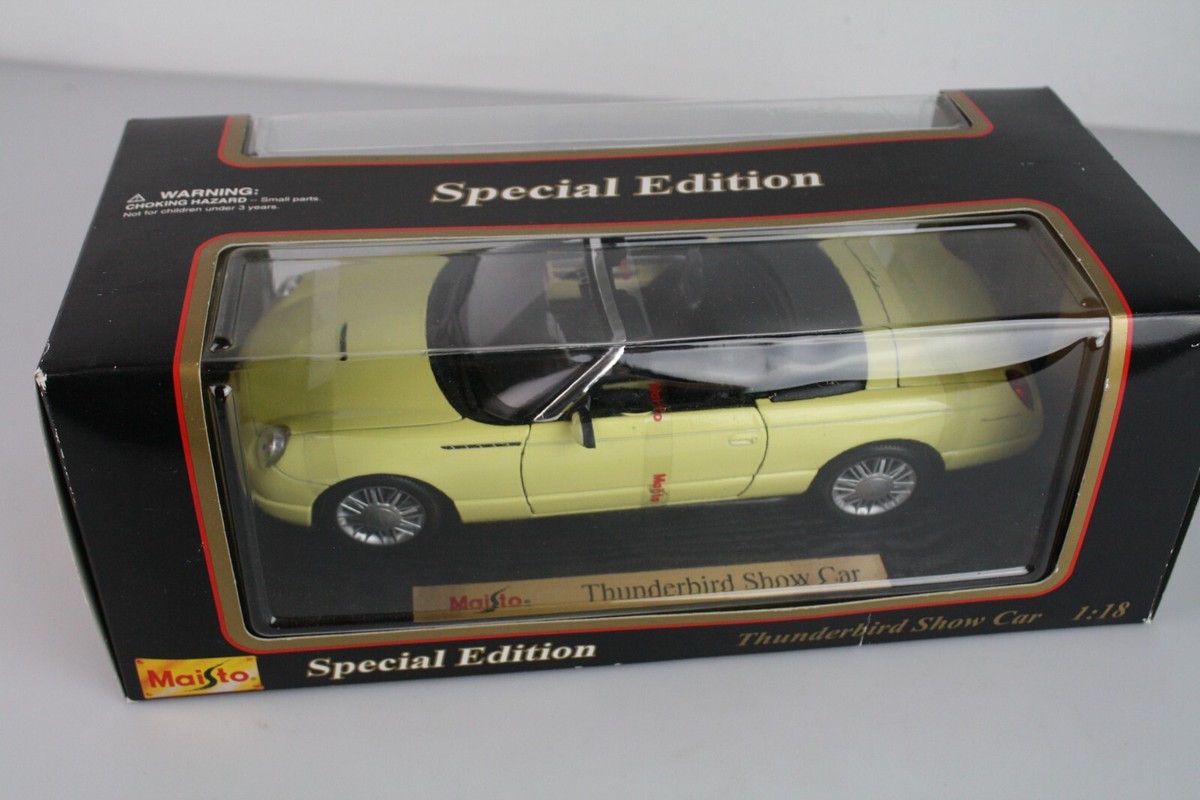 REVELL 1/18 THUNDERBIRD イエロー REVELL 1/18 THUNDERBIRD イエロー 1956 FORD 56 THUNDERBIRD