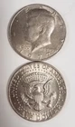 A202b7745602 PAIR OF U.S. MINT KENNEDY HALF DOLLAR 50C 14TH YEAR 1977 COINS XF+