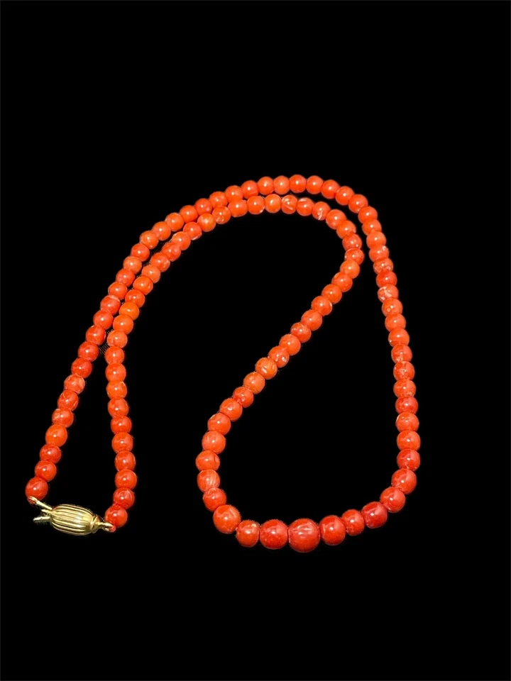 Collana di corallo rosso naturale ￼ntica - Immagine 3 di 4