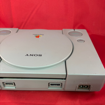 Sony PlayStation 1 PS1 SCPH-7500 W/Controller,Cableset, Tested and