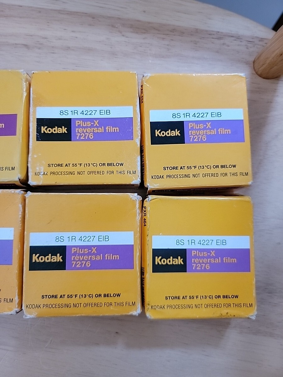 その他 Fujicolor Reversal Film RT125 16mm 16mm Film - Single Perf - FPP Sonic25 BW Negative - 100 ft
