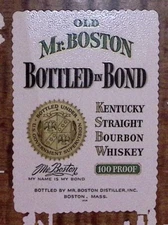 VINTAGE OLD MR. BOSTON BOTTLED IN BOND KENTUCKY BURBON WHISKY LABEL Z2860