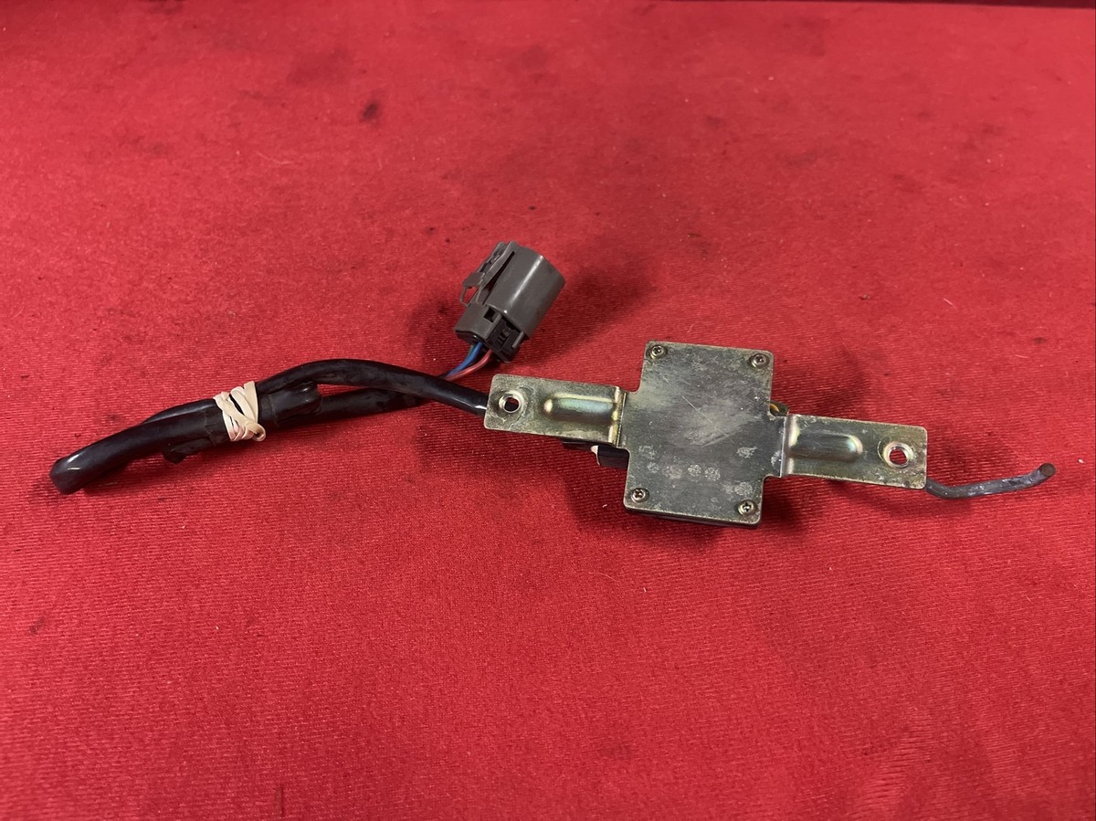 1983-1989 Nissan 300ZX Front Power Door Lock Actuator Left