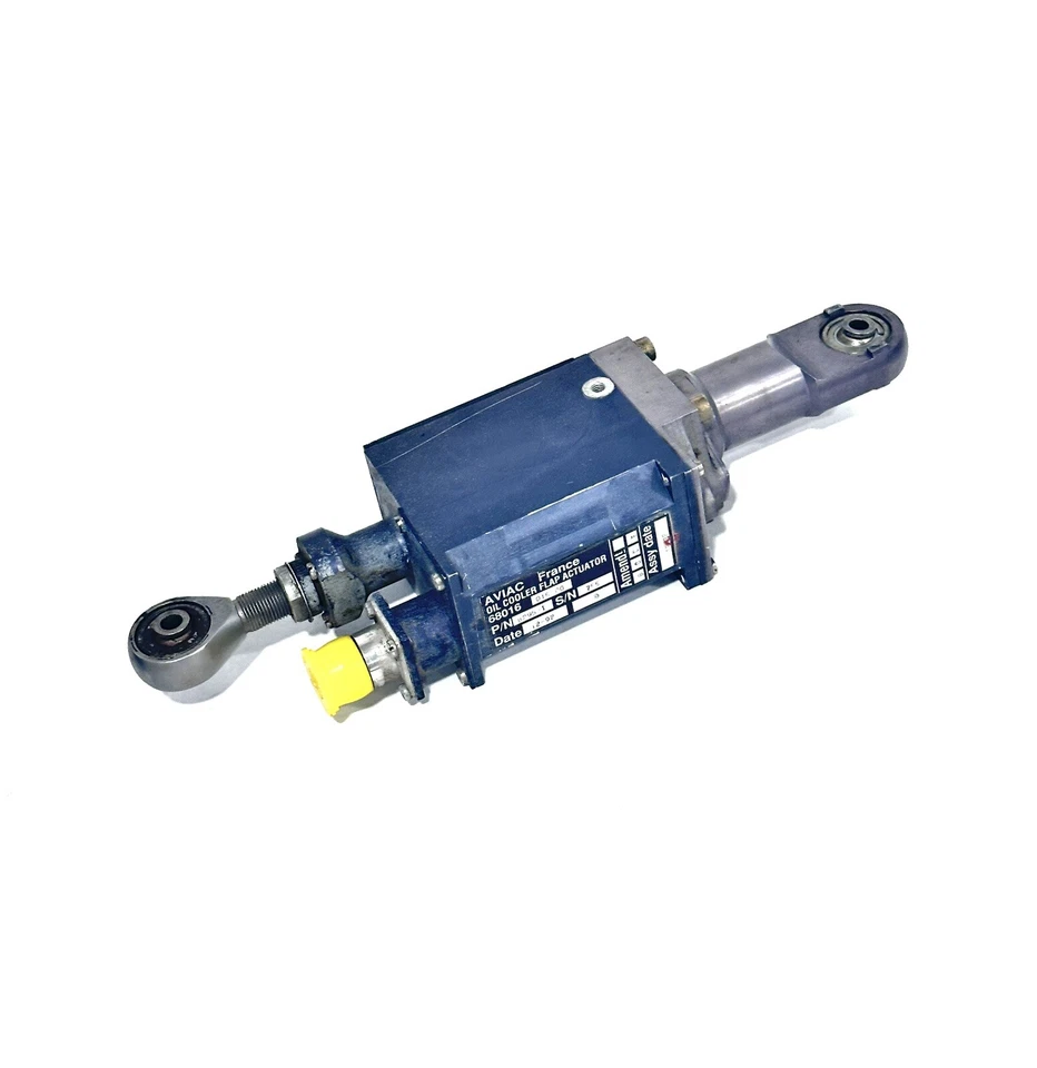 8295-1 ENFRIADOR DE ACEITE ALETA ACTUADOR AVIÓN ATR42 ATR72 Foto 2 de 3