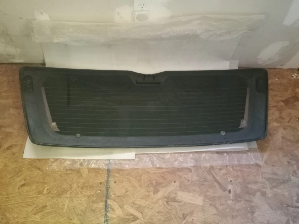 Jeep Liberty 2002-2007 puerta trasera ventana de vidrio escotilla  Foto 2 de 2