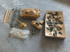 Konvolut 1:35 Panther,Schwimmwagen,Figuren usw. Tamiya Italeri
