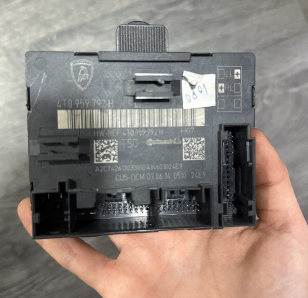 LAMBORGHINI HURACAN PASSGENER RH RIGHT DOOR CONTROL MODULE 4T0959792H