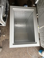Logik chest freezer L150CFW13 Local Delivery Available