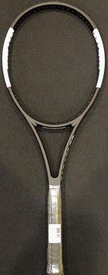 WILSON PRO STAFF 97L V12 TENNIS RACQUET Black & White (4 3/8
