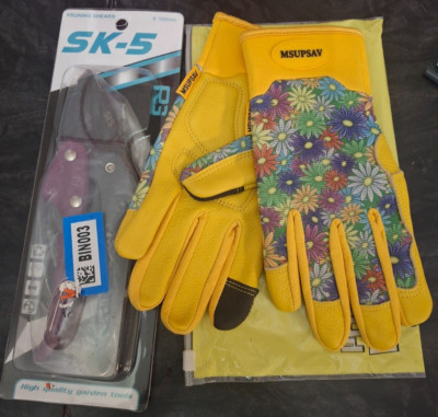 SK-5 Pruning Shears 8'' Garden Clippers w/ MSUPSAV Floral Work Gloves S Gardening